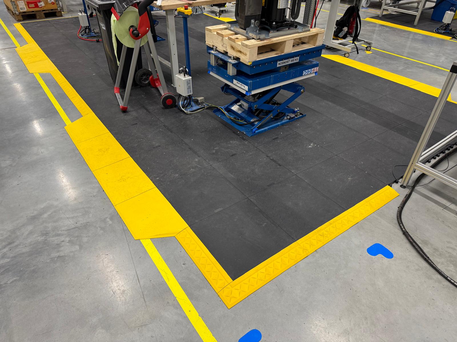 antistatiská priemyselná podlaha